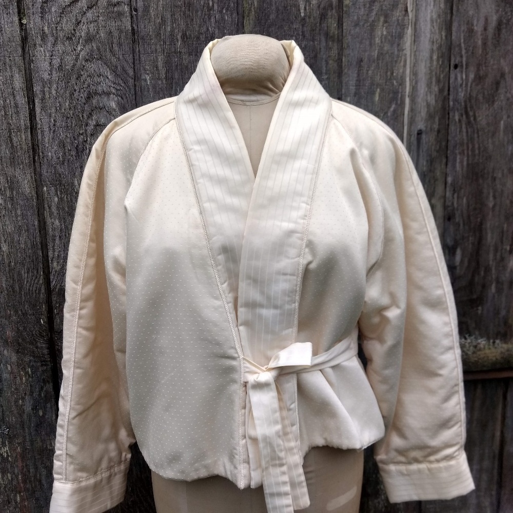 White Evening Jacket by Fernando Siquette J